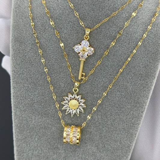 "Flower" Necklace, 18K Gold Plated Steel